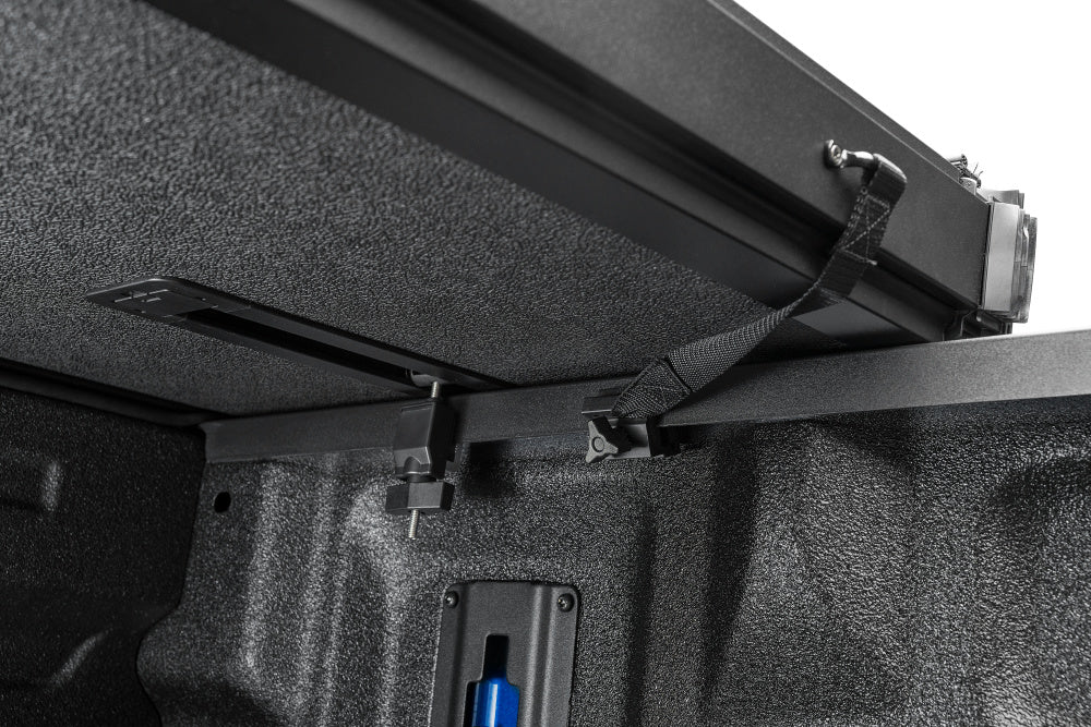 Extang 88480 Solid Fold ALX Cover for F-150 6.5-Foot Bed