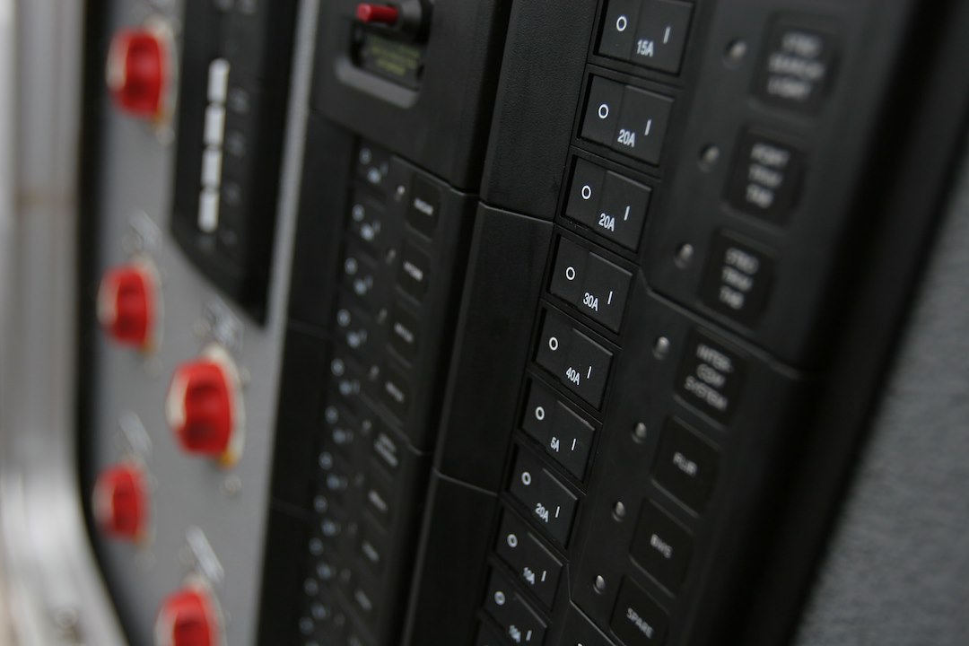 Blue Sea 7407-Bss Circuit Breaker - image 2