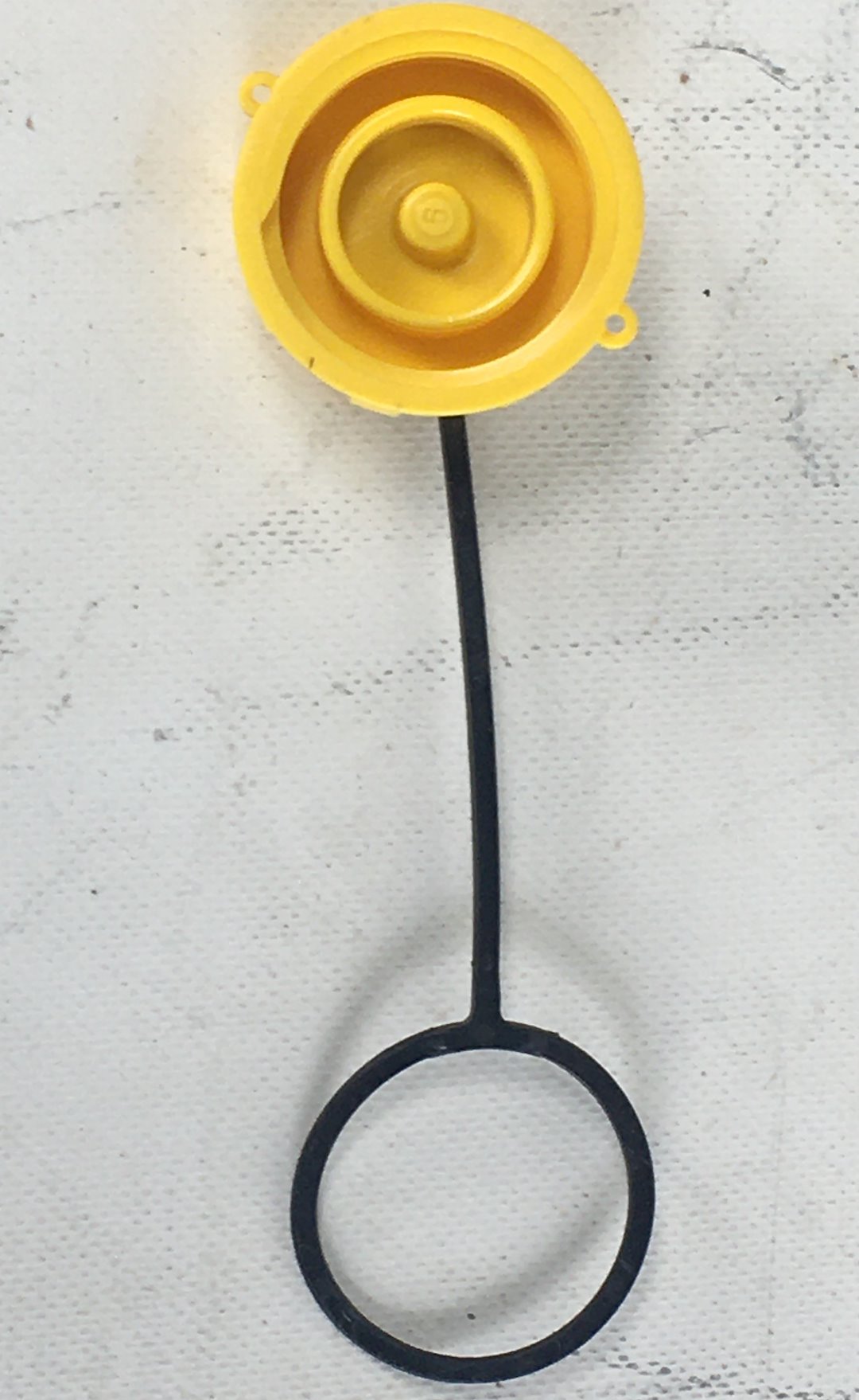 MANCHESTER Tank Propane Tank Valve Cap (V13230) – Material: Plastic
