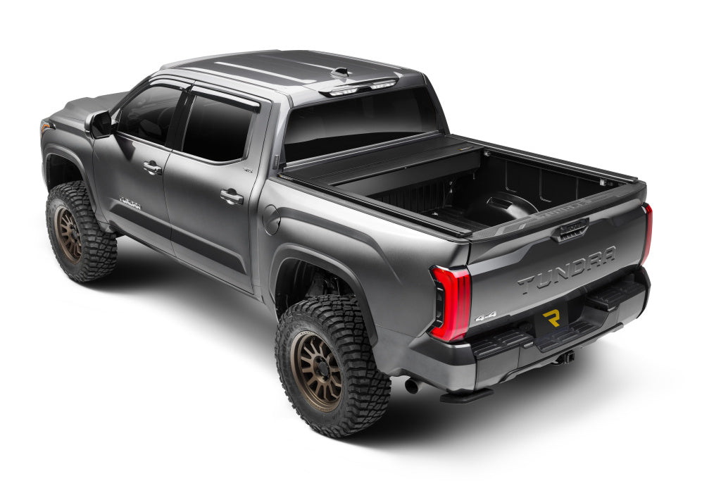 Retrax EQ0863 EQ Aluminium Remote-Locking Tonneau Cover