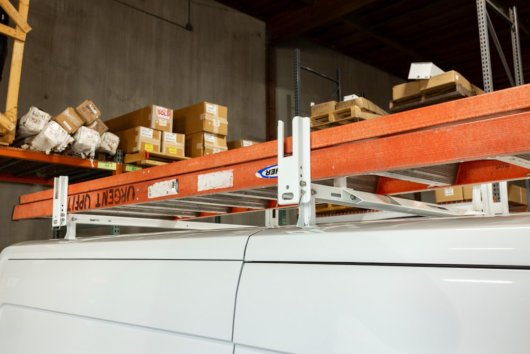 Holman 4A821 HD Aluminum 1700-Pound Ladder Rack
