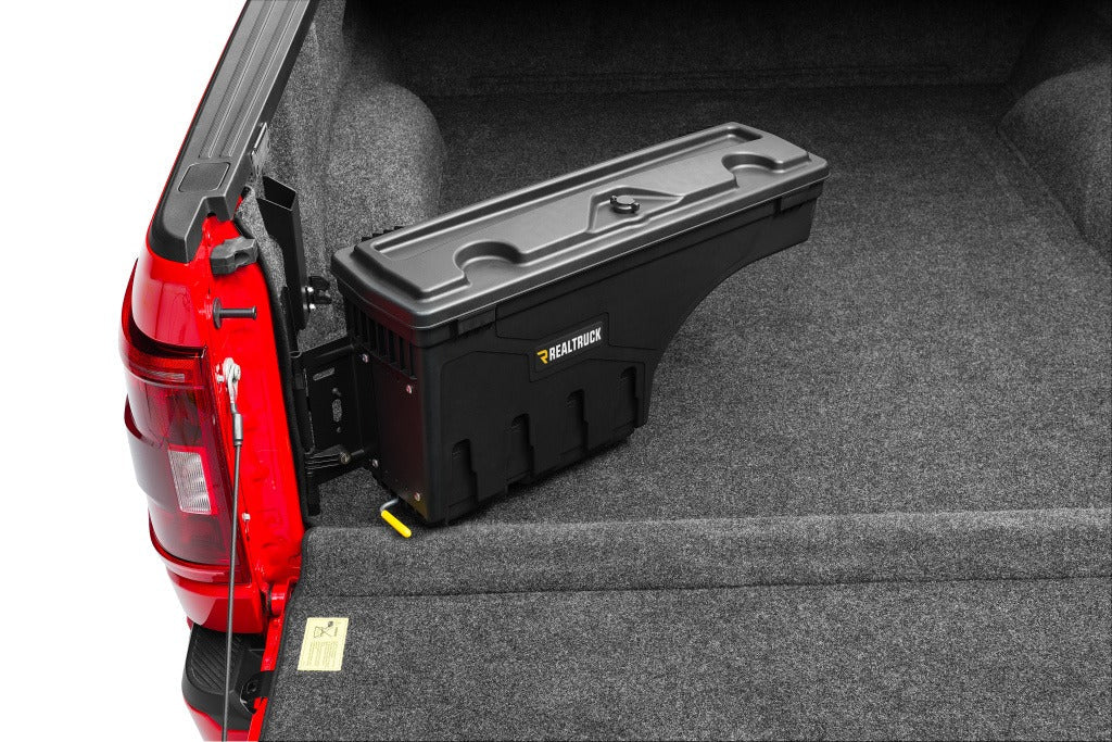Undercover Sc203d Tool Box - image 4
