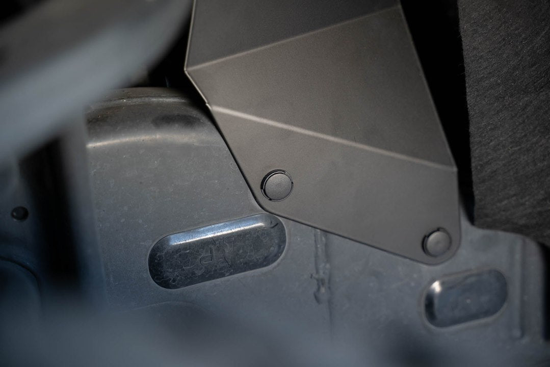 DV8 Offroad INFT2-01 Tundra/Sequoia Inner Fender