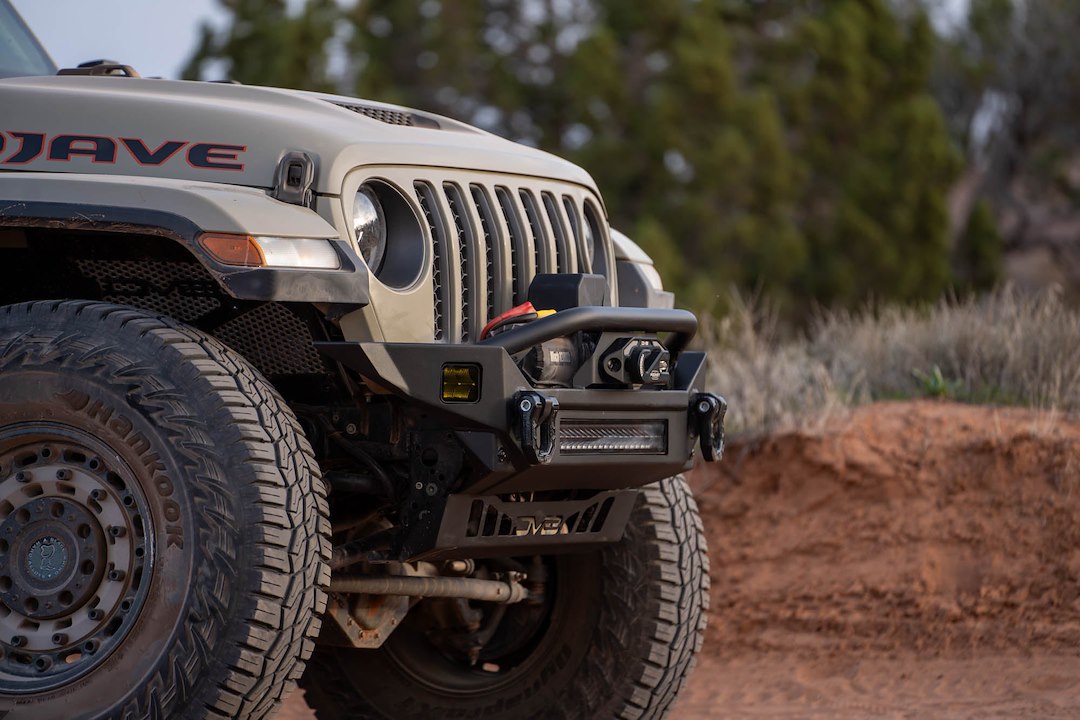 DV8 Offroad FBJL-07 FS-7 Jeep JL/JT Steel Bumper