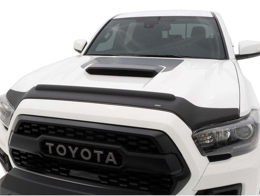 Husky Liner 2830079 Aeroskin II Raised-Lip Bug Shield