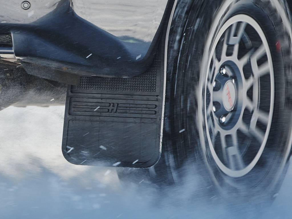 Husky Liners 55100 MudDog Rear Rubber Mud Flaps, Pair
