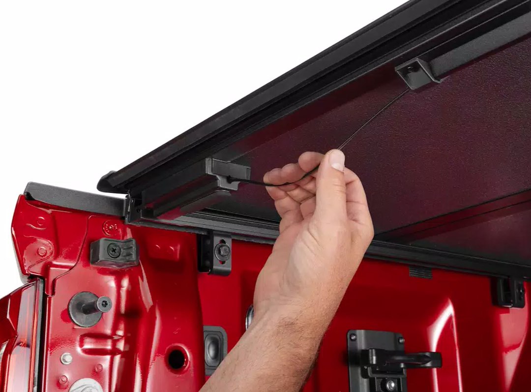 BAK Industries BAKFlip MX4 Aluminum Tailgate Handle Lock Tonneau Cover 448330 - image 15