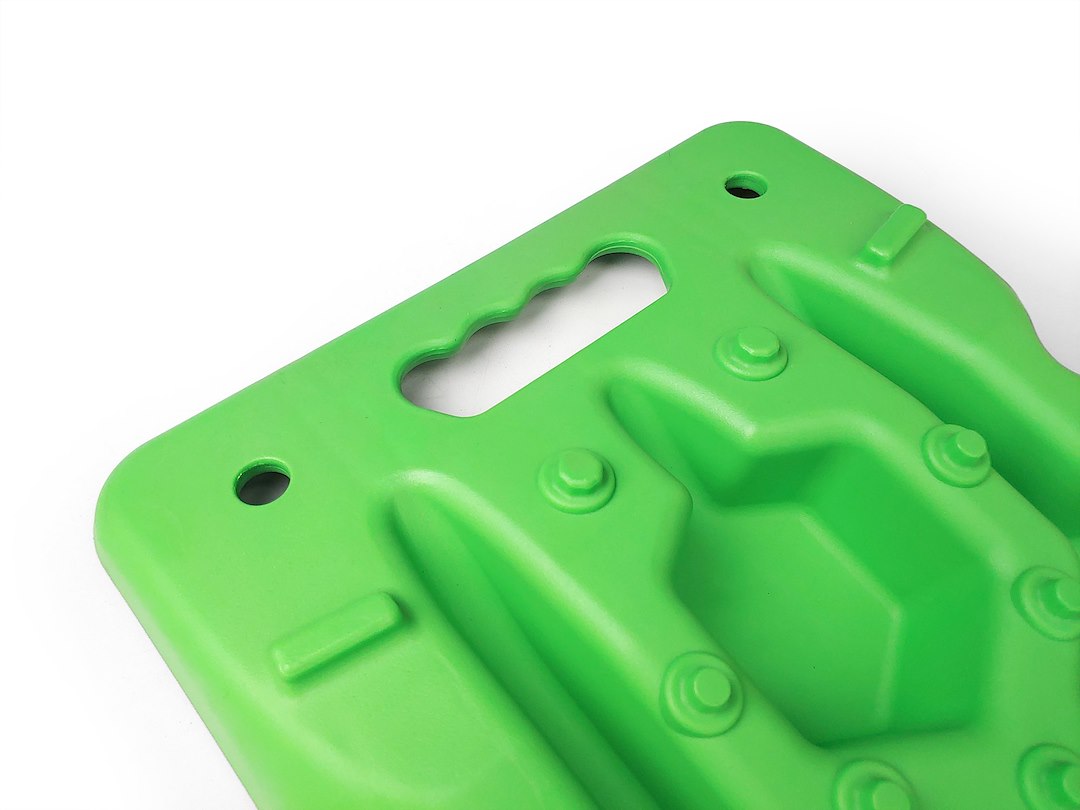 DV8 Offroad RTB1-01GN Green Traction Boards with Bag