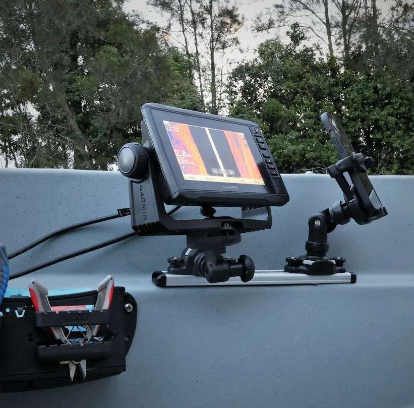 Railblaza 02-4178-11 Garmin R-Lock Fish Finder Mount