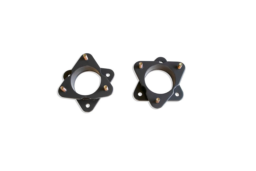 MaxTrac 901340 3-Inch Lift Kit with Rear Shocks