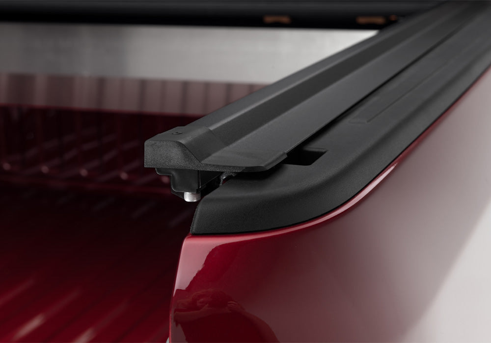 Retrax 30232 IX Aluminium Tonneau Cover for Ram 1500