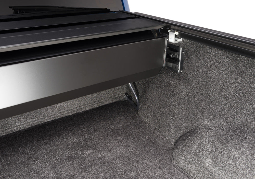 Retrax 60362 RetraxONE MX Tonneau Cover for Super Duty