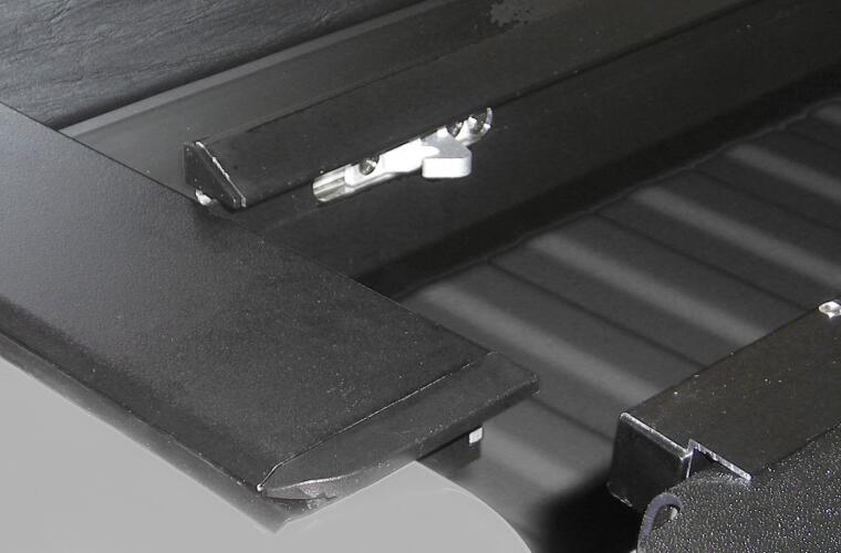 Roll-N-Lock LG262M M-Series Vinyl Tonneau for Chevy/GMC