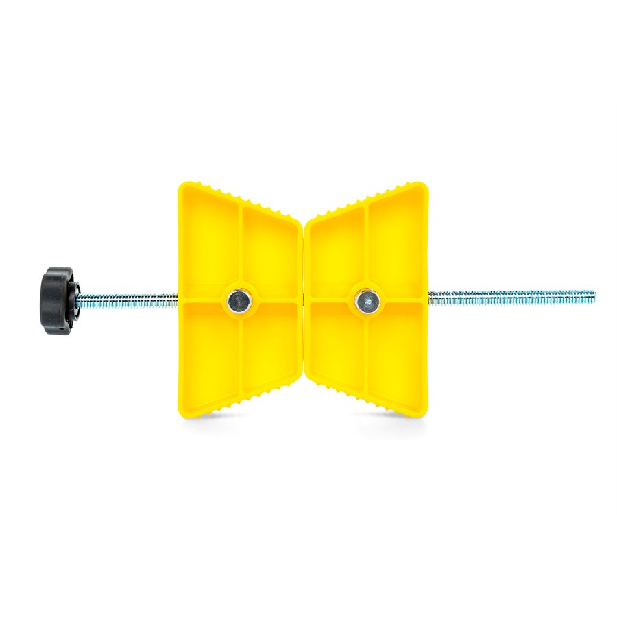 Camco 44642 Wheel Chock - image 9