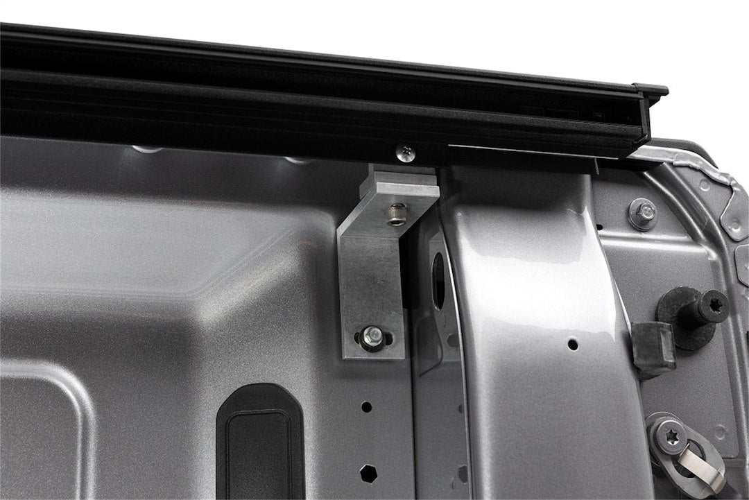 Roll-N-Lock LG402M M-Series Tonneau for Ram 1500 6.5-Foot Bed