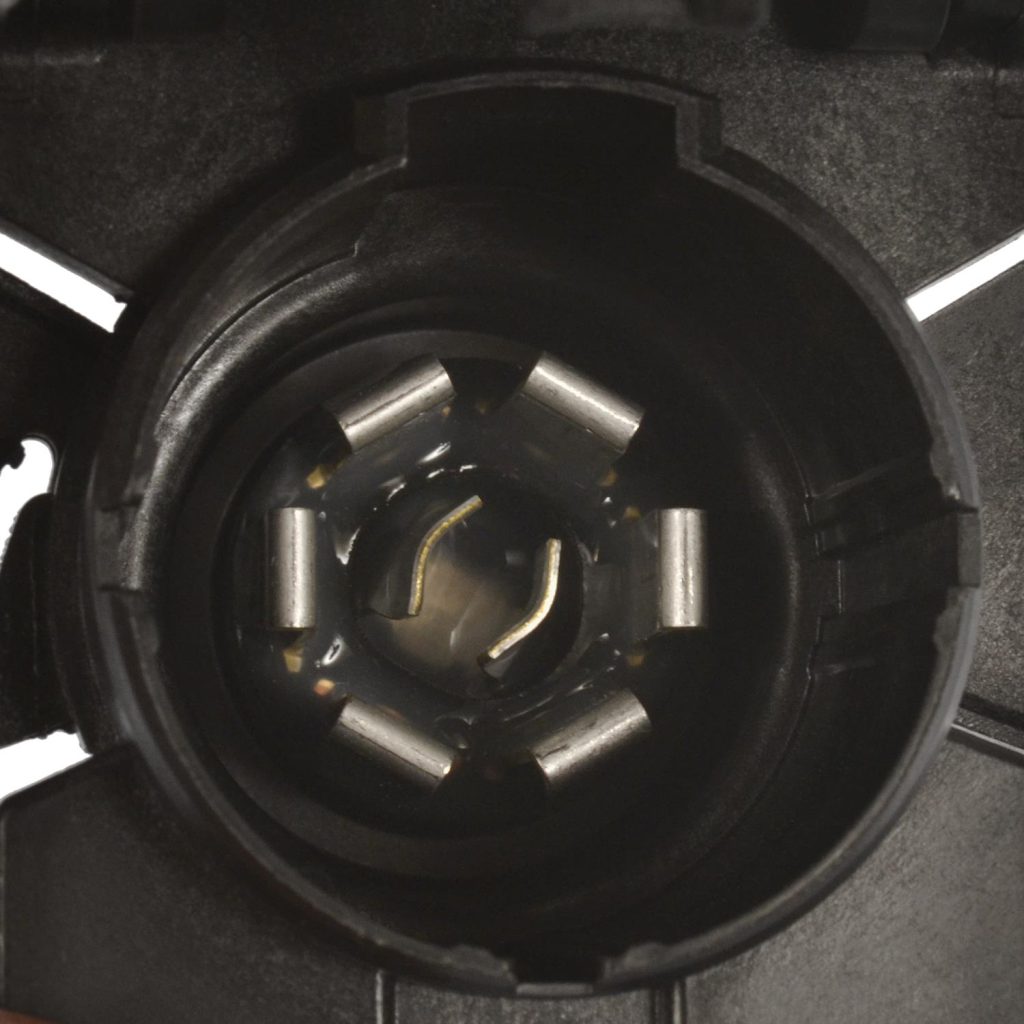 Pollak 7wb-109v Trailer Wiring Connector - image 3