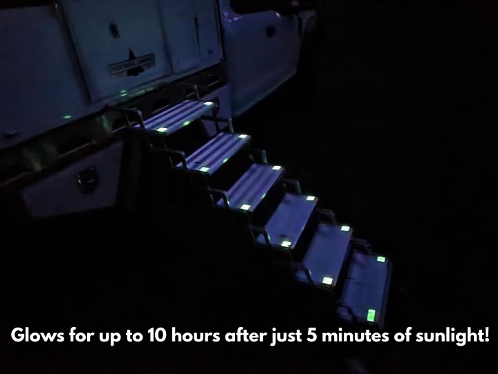 GlowStep 4-Step RV Entry Step – Self-Illuminating, A7504
