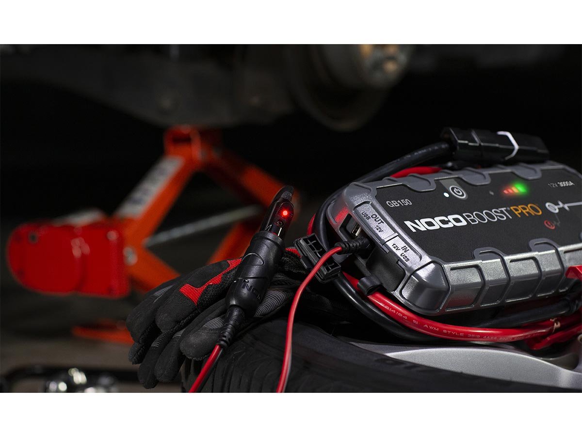 NOCO GB150 12V 3000A Lithium Jump Starter — view 5