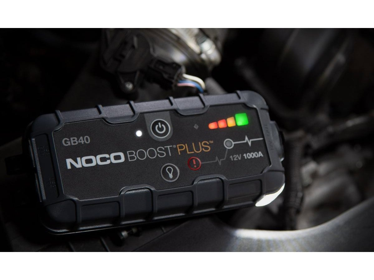 NOCO GB40 12V 1000A Lithium Jump Starter — view 4