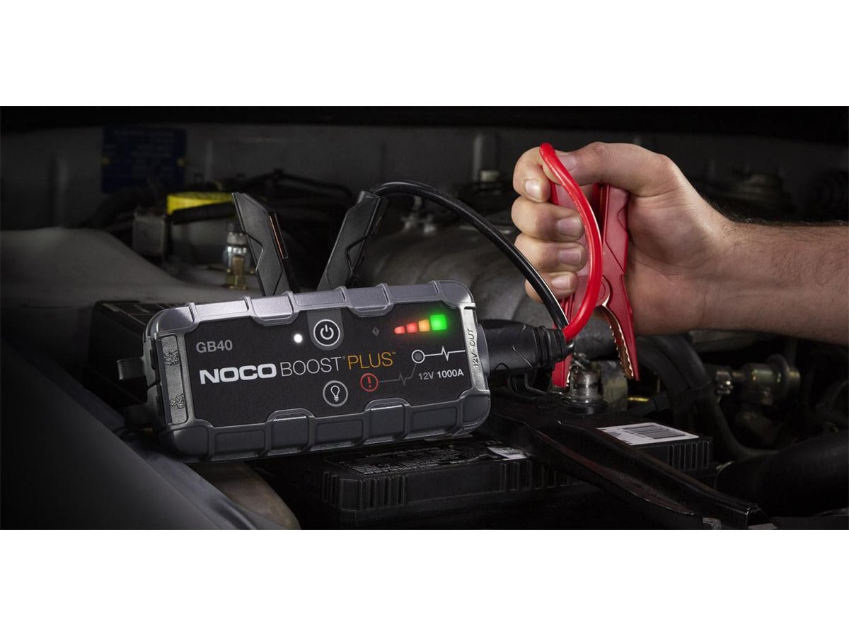 NOCO GB40 12V 1000A Lithium Jump Starter — view 2