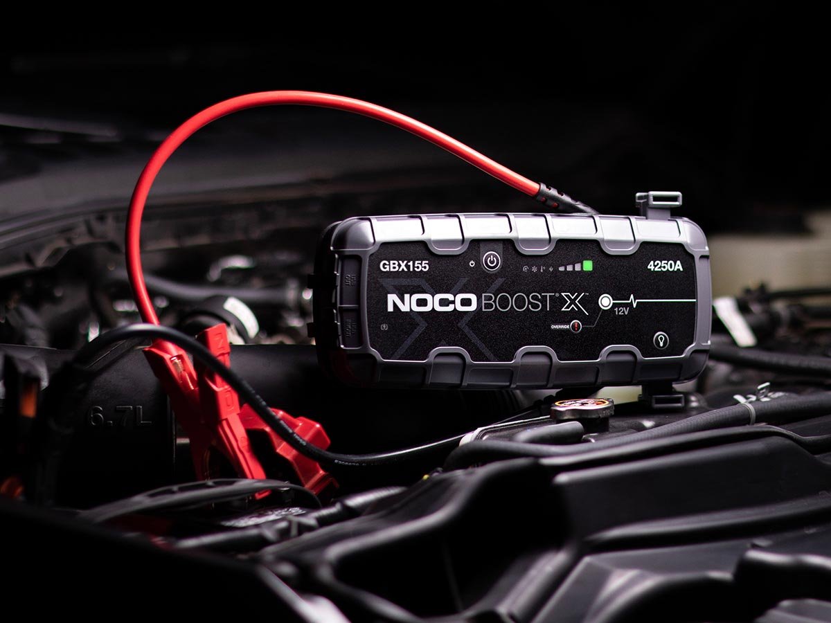 NOCO GBX155 12V 4250A Lithium Jump Starter — view 2