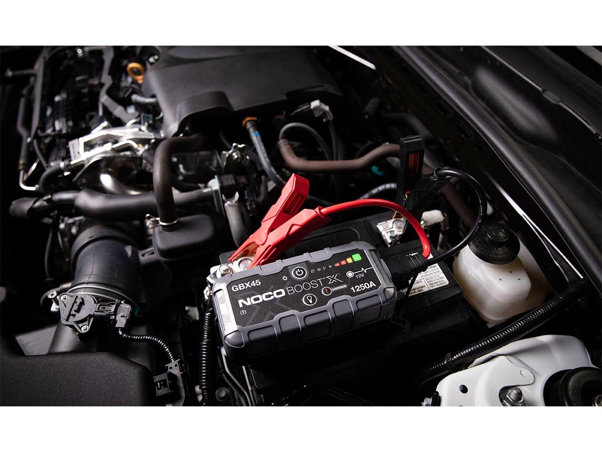 NOCO GBX45 12V 1250A Lithium Jump Starter — view 3
